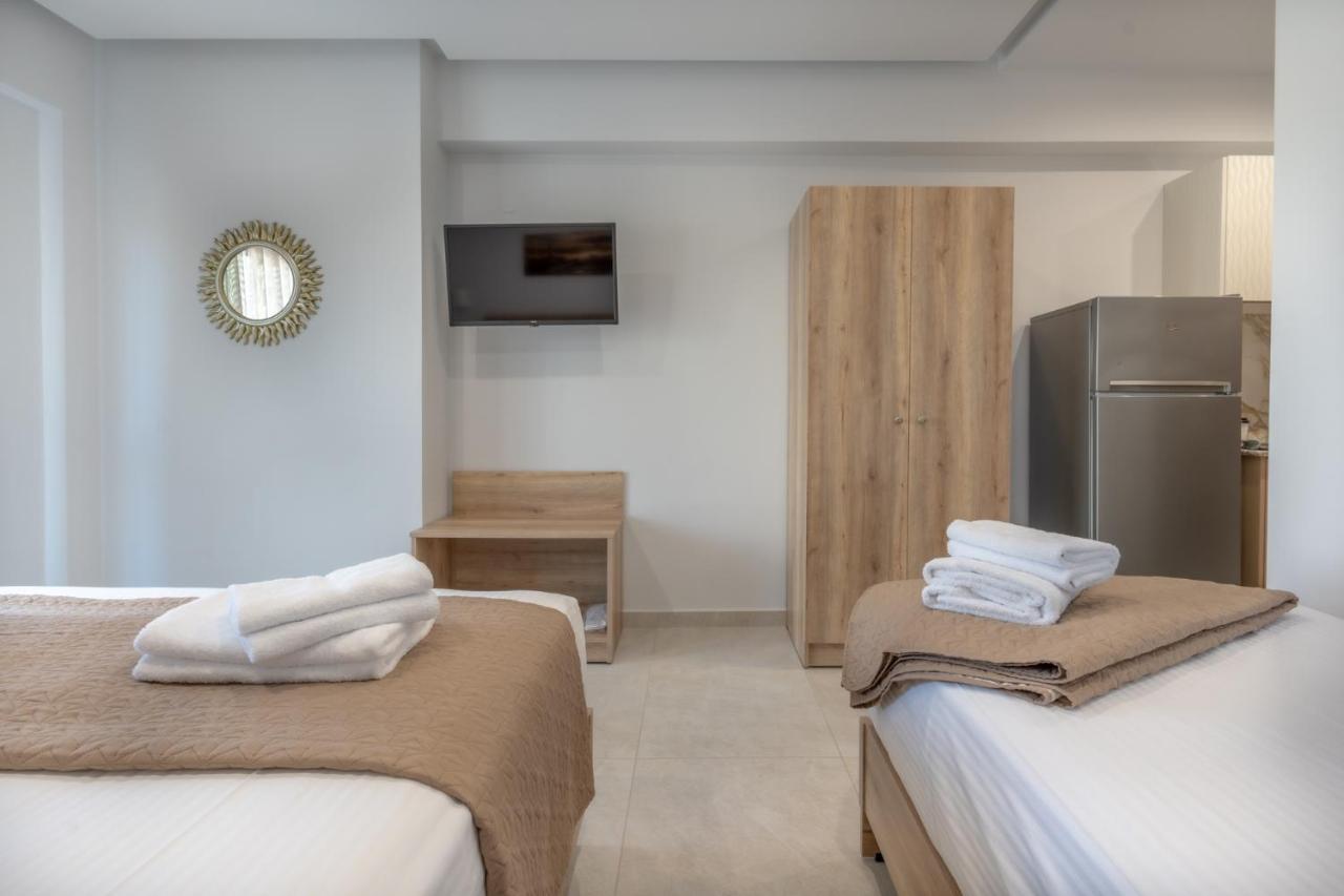 Sunshine Rooms And Suites Vrasná Kültér fotó
