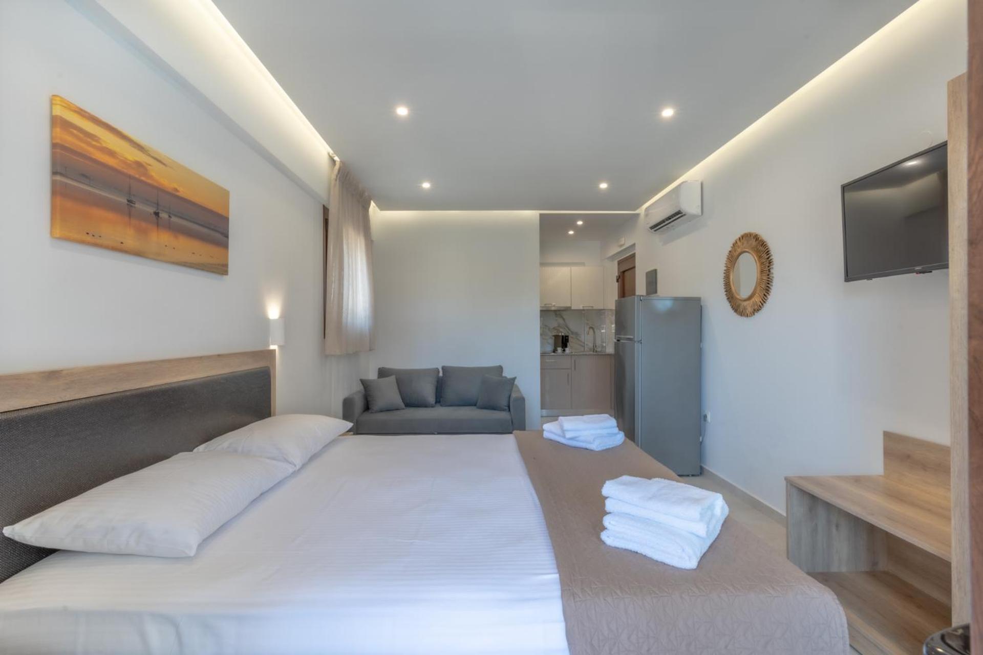 Sunshine Rooms And Suites Vrasná Kültér fotó